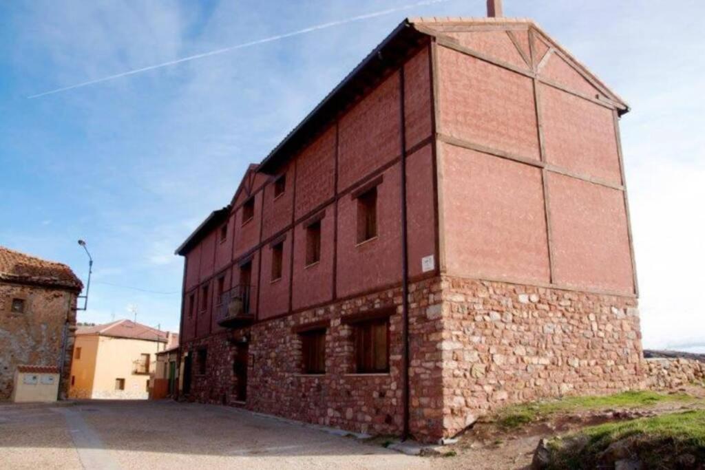 Tres Navios En El Mar Casa Rural De 10 Habitaciones Con Bano Individual Precios Web Montejo de Tiermes Exterior foto